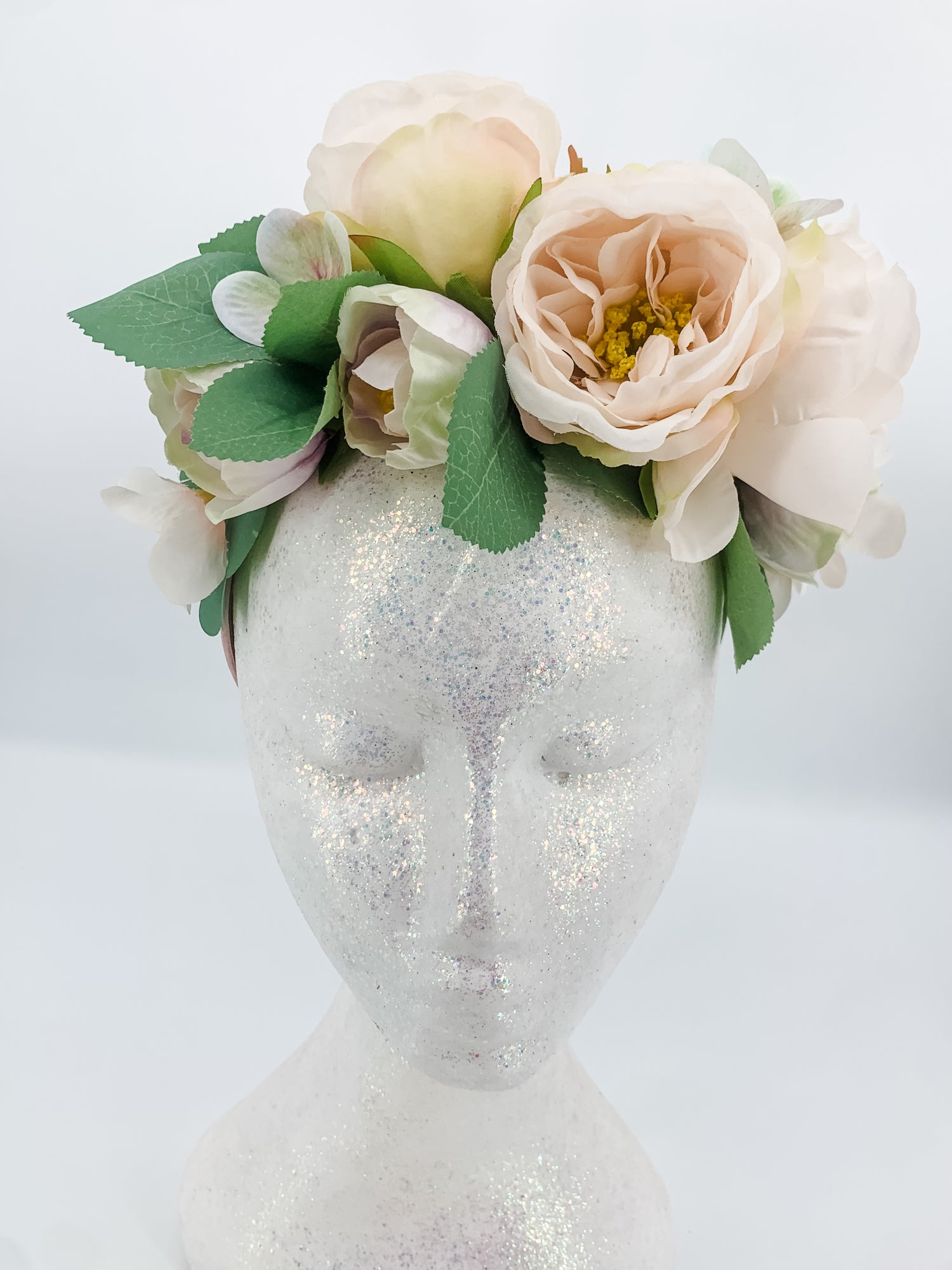 Cream Dream Floral Fascinator – Elegant Statement Headpiece | Weddings, Races & Luxe Occasion Glam