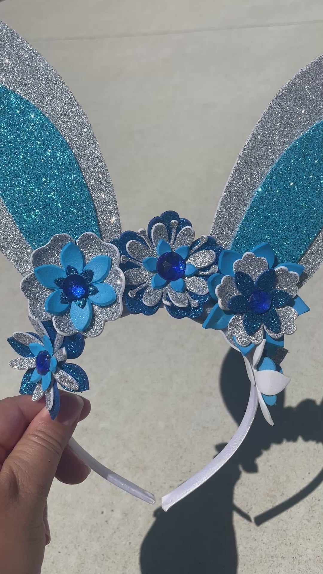 Easter bunny flower crown - Blue & White